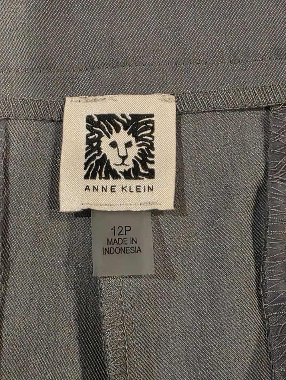 Anne Klein High Rise Wide Leg Dress Pants - Classic Tailored Fit- Size 12p - Picture 4 of 6